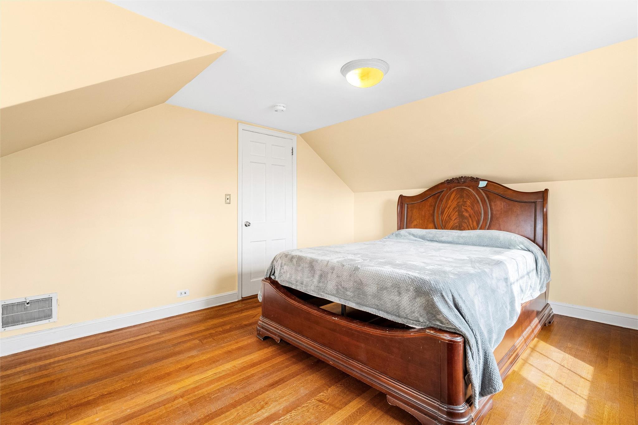 5 Locust Street, Elmsford, New York image 42