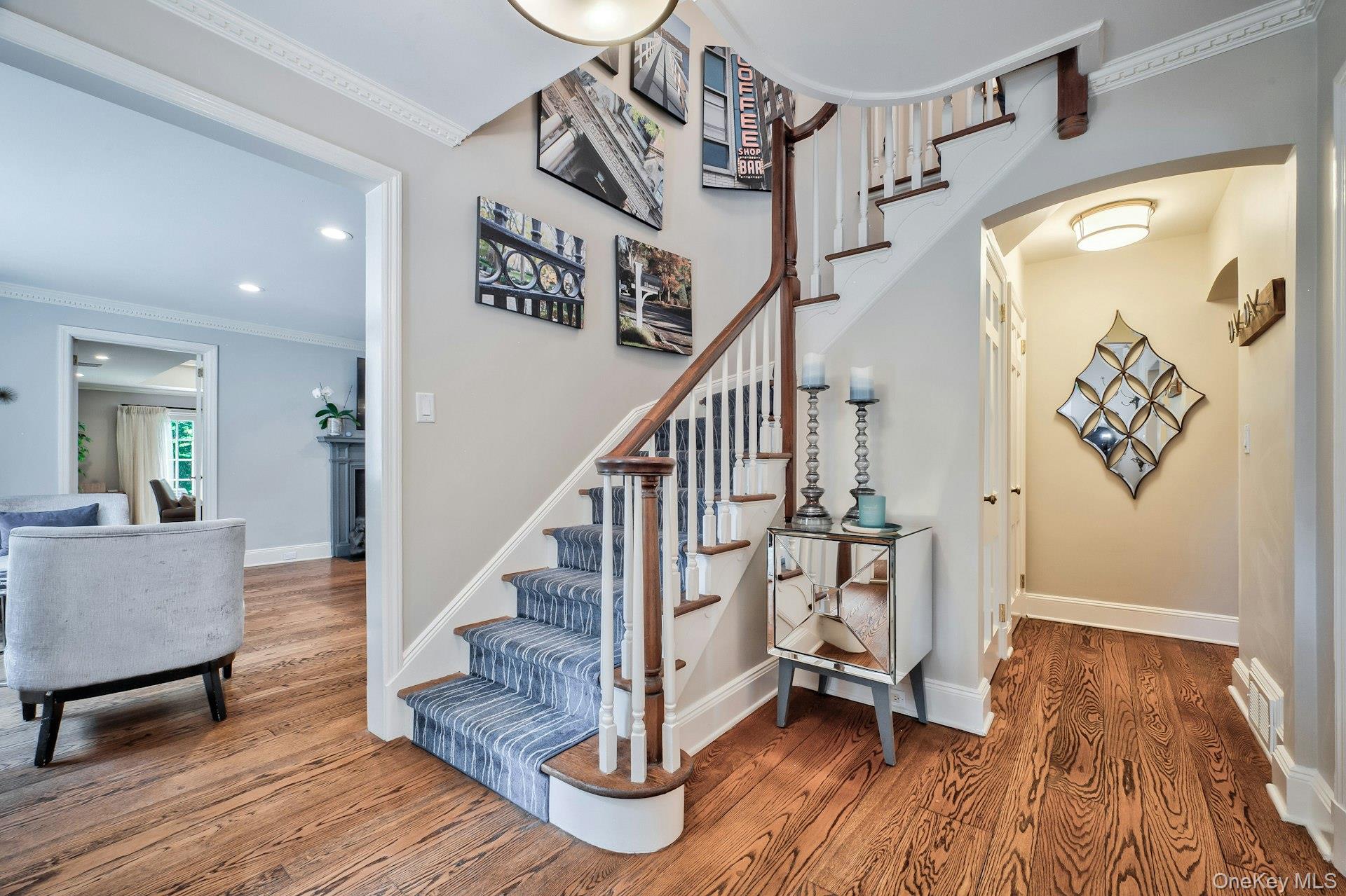 11 Middle Road