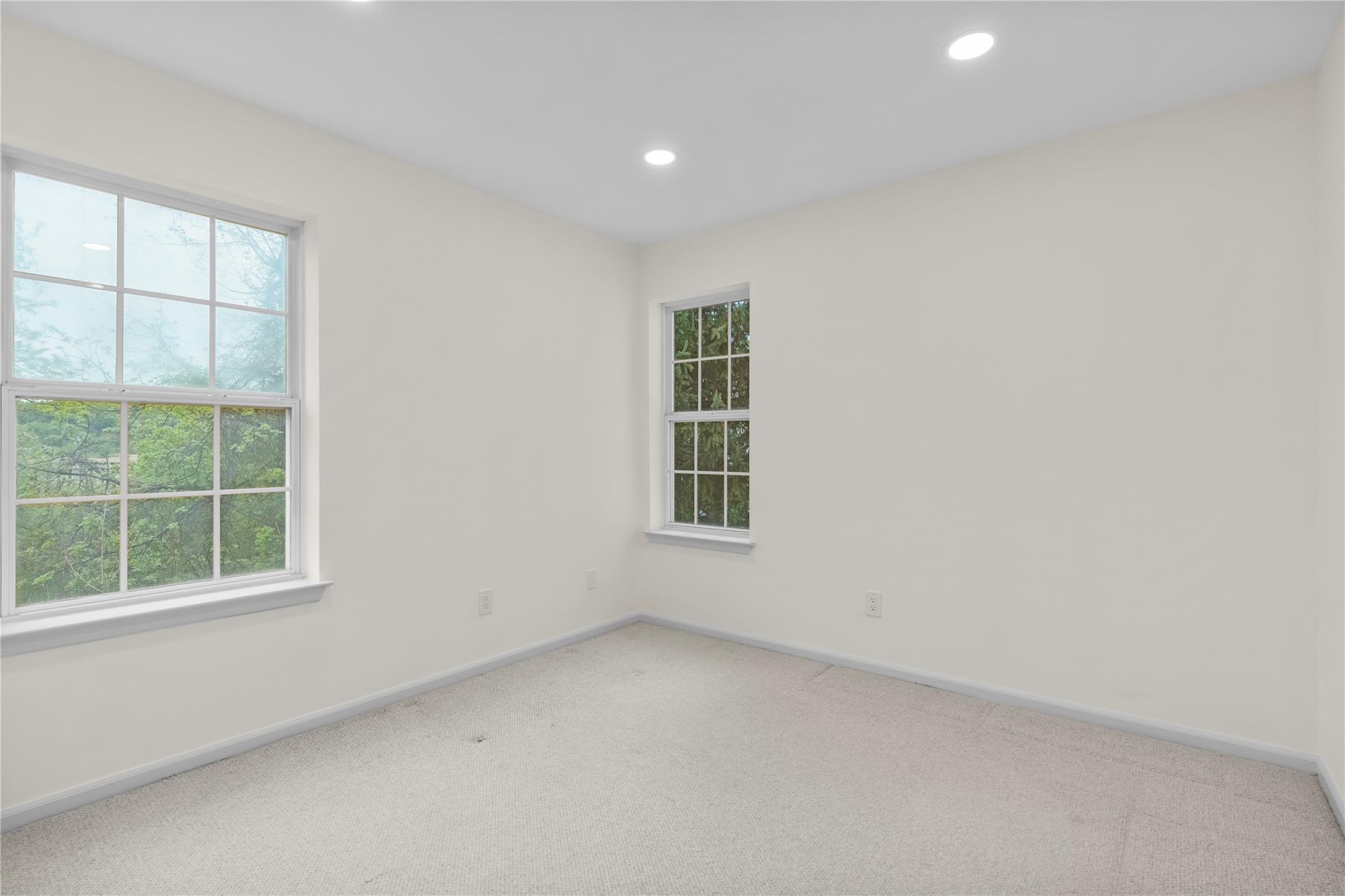 1006 Brentwood Drive, Tarrytown, New York image 18