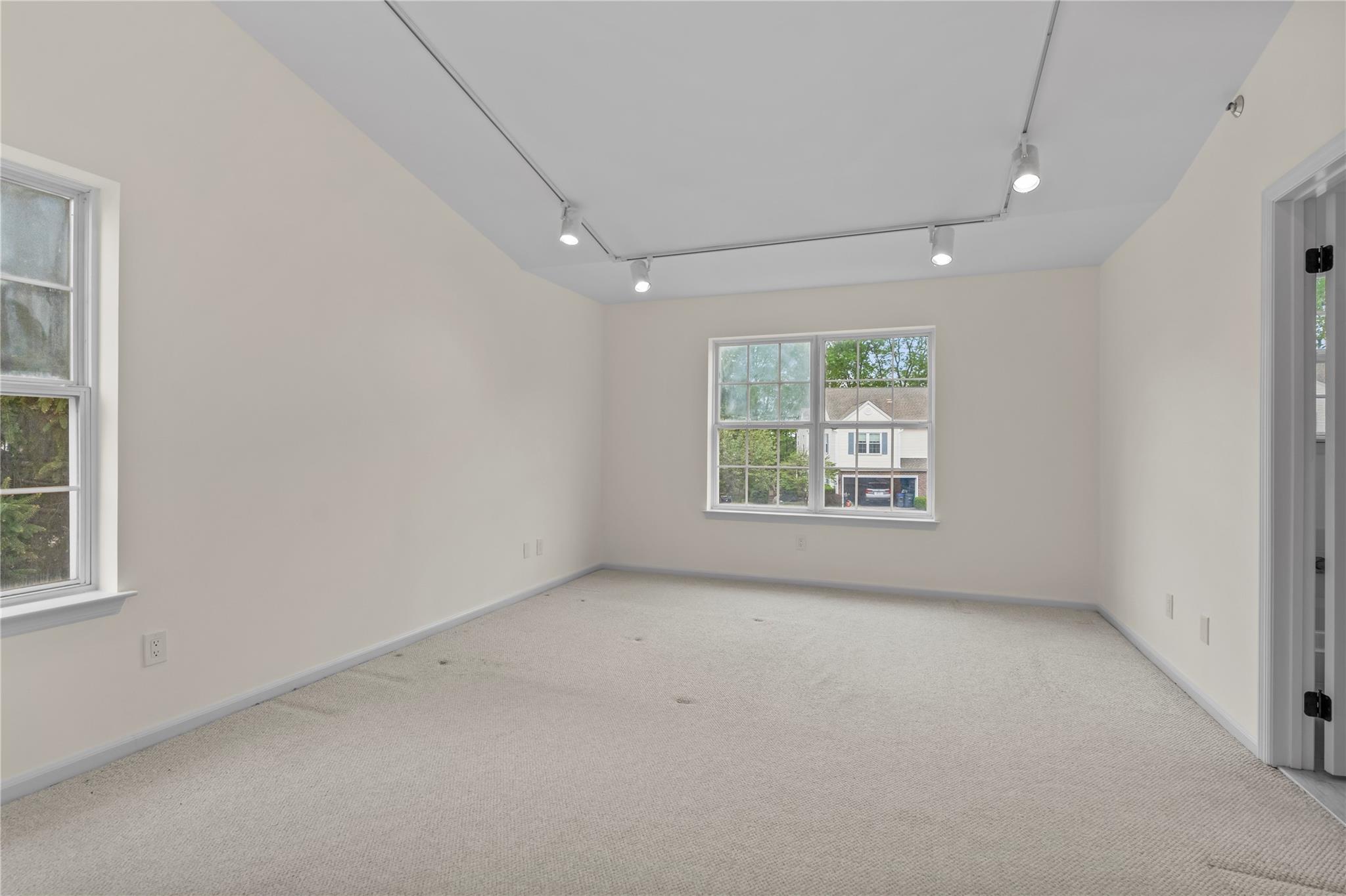 1006 Brentwood Drive, Tarrytown, New York image 21