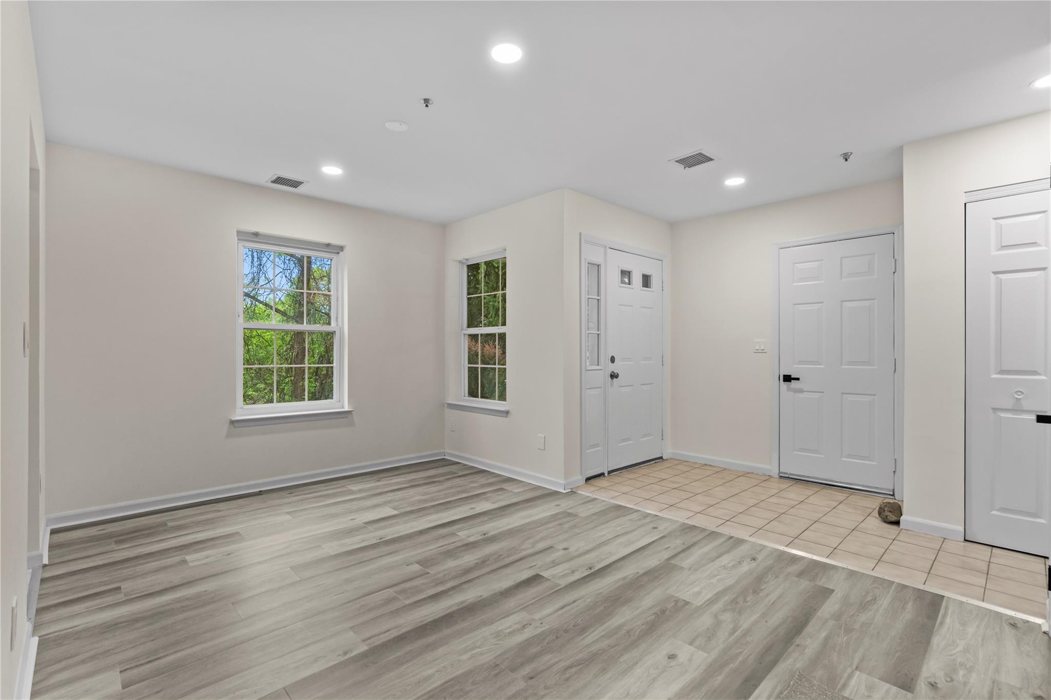 1006 Brentwood Drive, Tarrytown, New York image 11