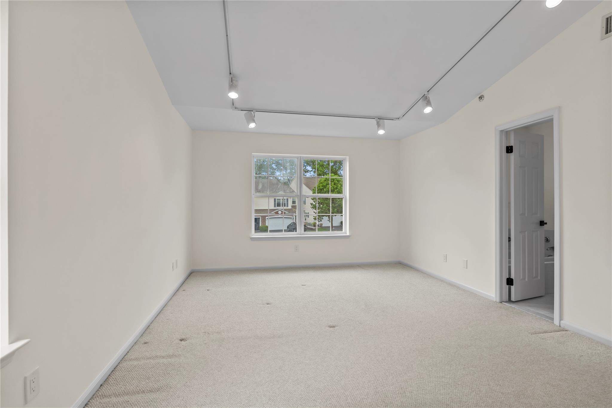 1006 Brentwood Drive, Tarrytown, New York image 22