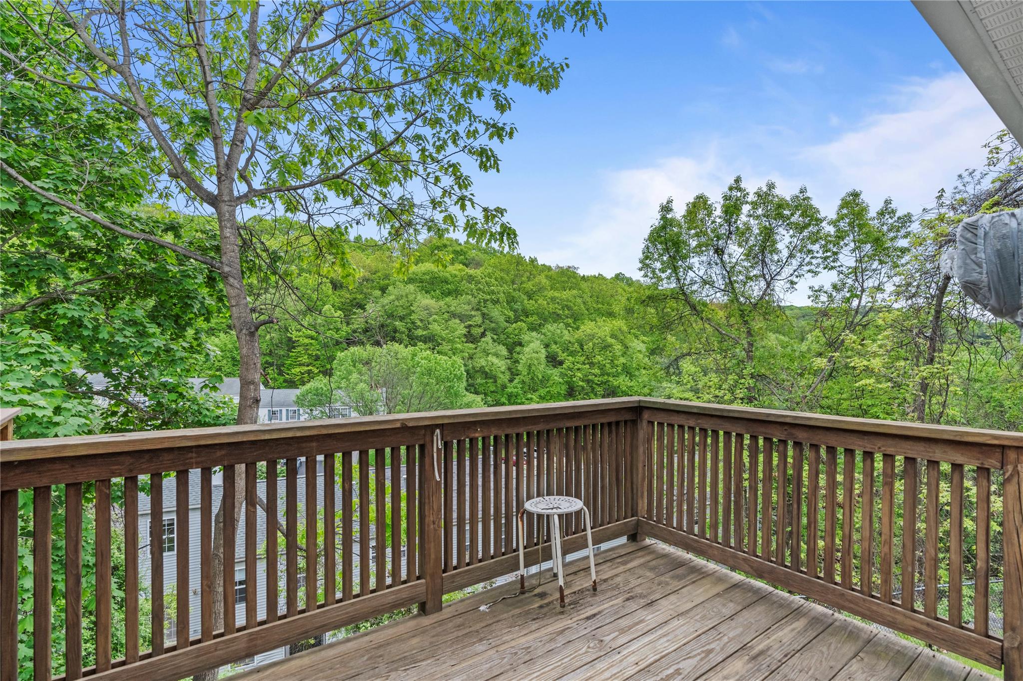 1006 Brentwood Drive, Tarrytown, New York image 32