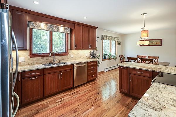 40 Winthrop Drive, Woodbury, New York image 16
