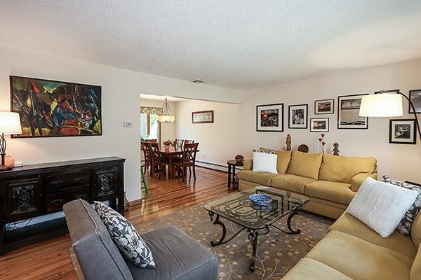 40 Winthrop Drive, Woodbury, New York image 7