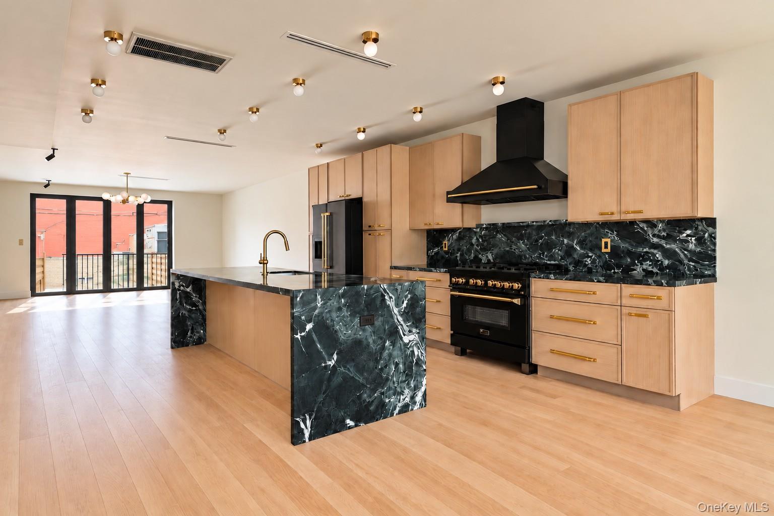 405 Irving Avenue