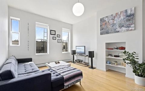 226 Stanhope Street 0 Brooklyn NY 11237