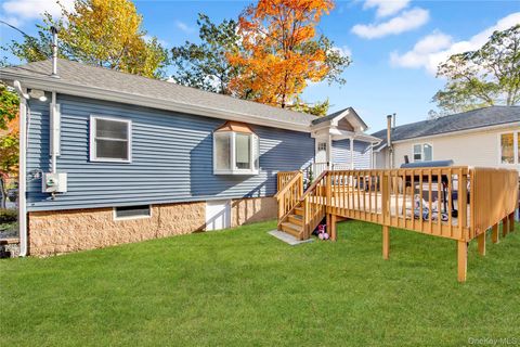 Photo of 8 Forest Lane, Greenwood Lake, NY 10925 (MLS # 927939) Photo of 8 Forest Lane, Greenwood Lake, NY 10925 (MLS # 927939)