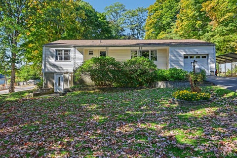 Photo of 3235 Lincoln Drive, Mohegan Lake, NY 10547 (MLS # 1061871)