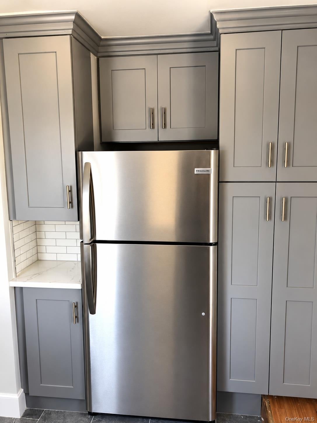 318 Linden Street - Photo 3