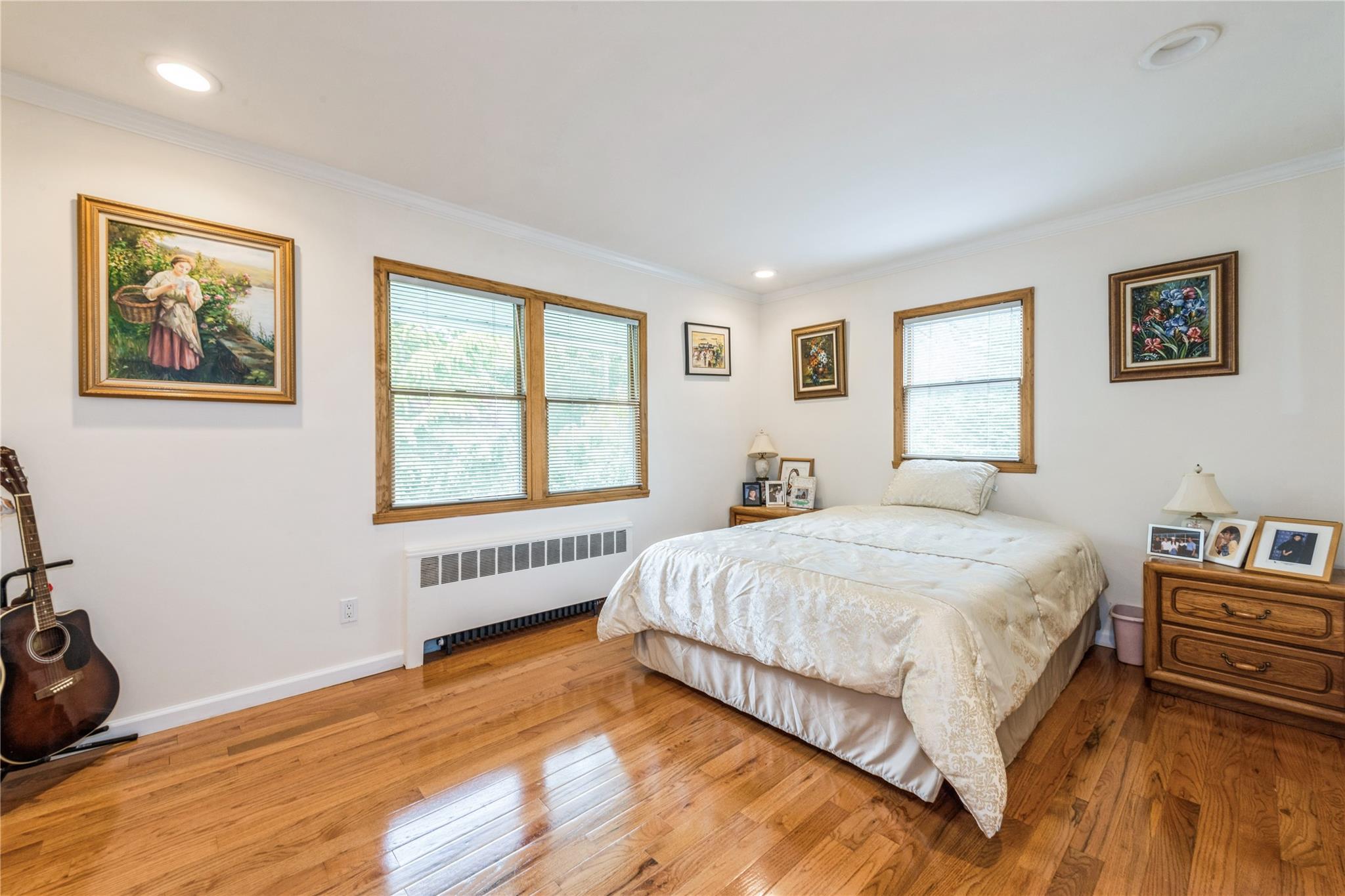 3 Lori Ct, Woodbury, New York image 15