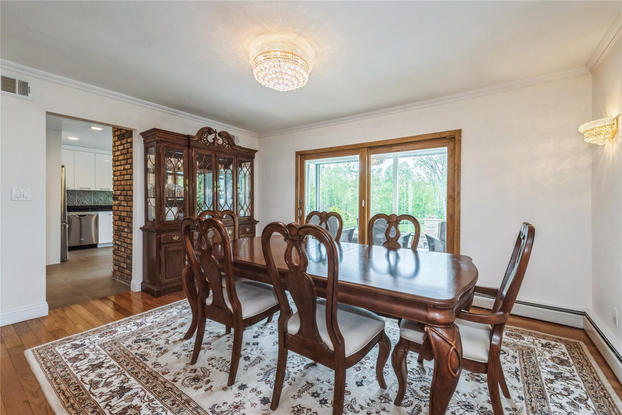 3 Lori Ct, Woodbury, New York image 6