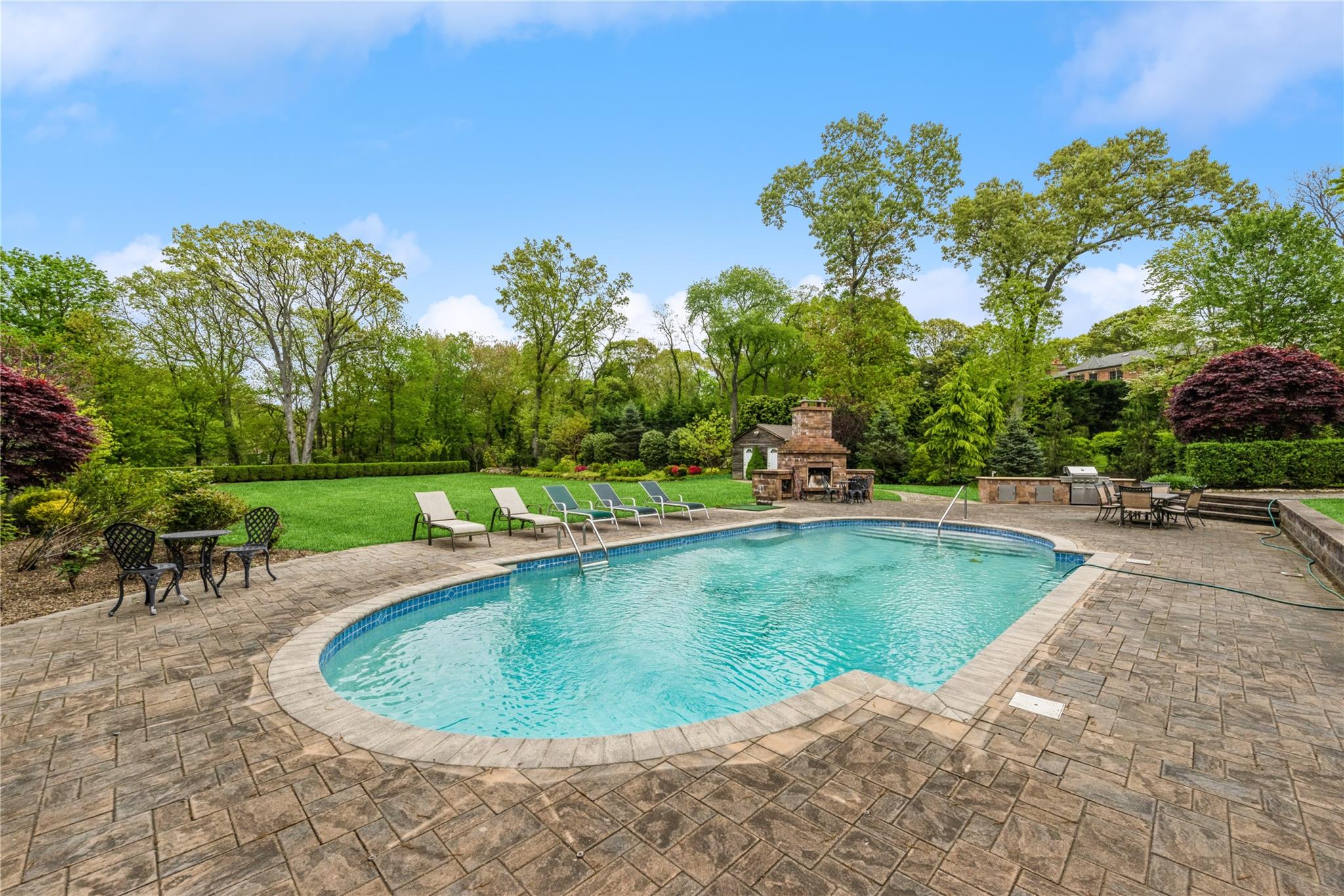 3 Lori Ct, Woodbury, New York image 23