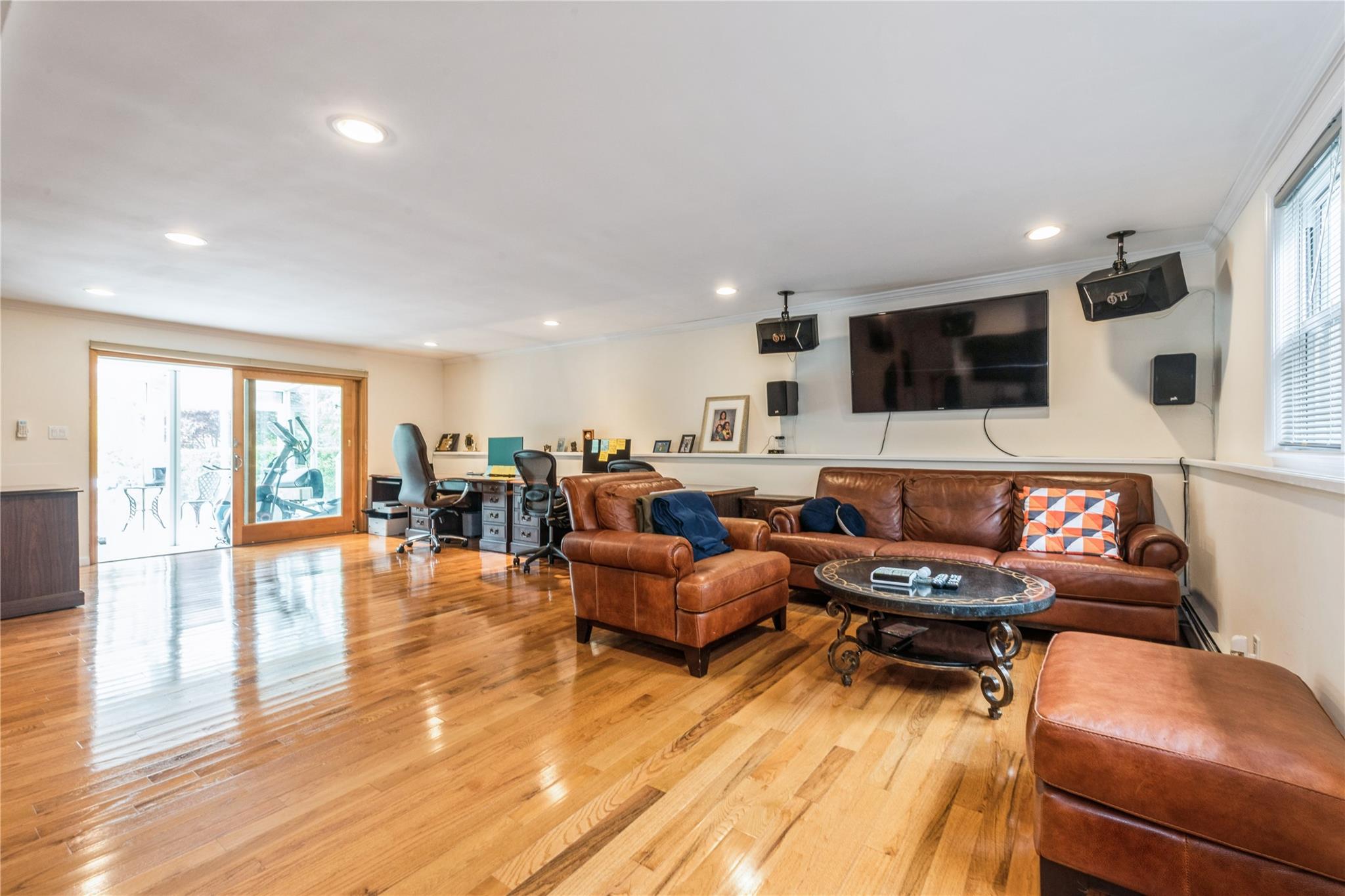 3 Lori Ct, Woodbury, New York image 18