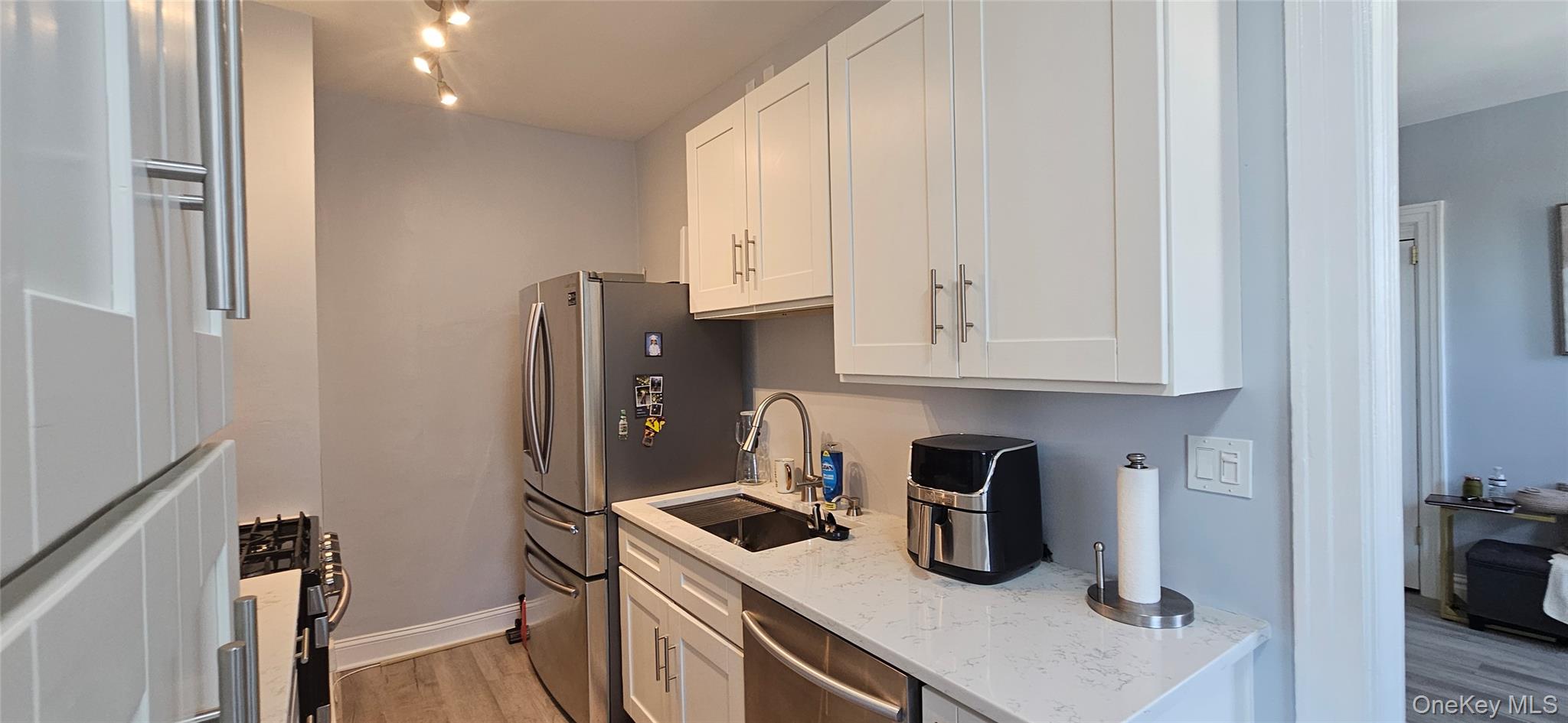 445 Gramatan Avenue GC2