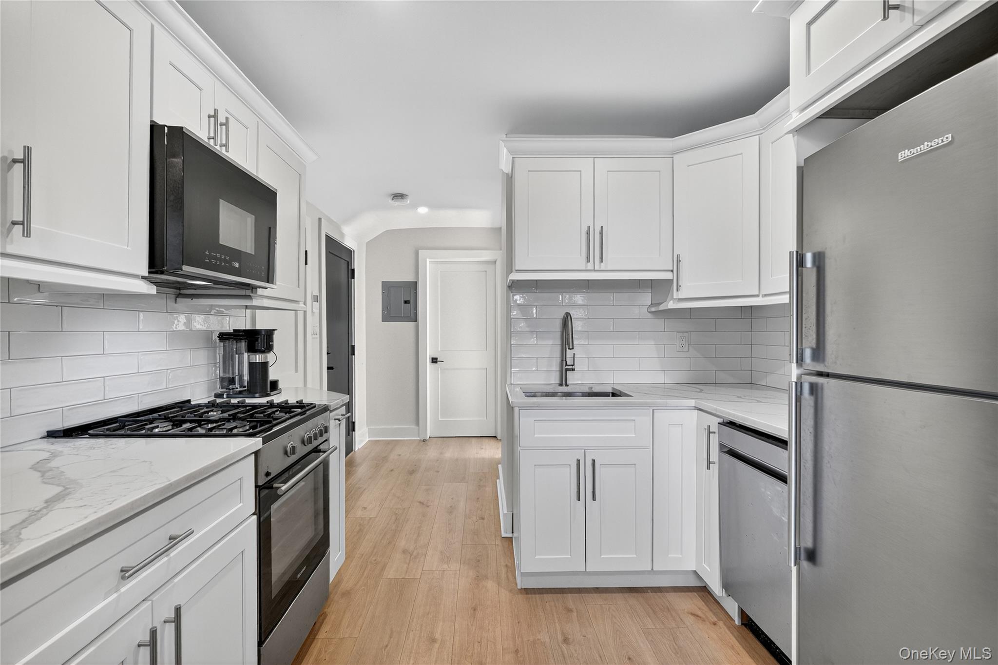 44 Madeleine Avenue 3