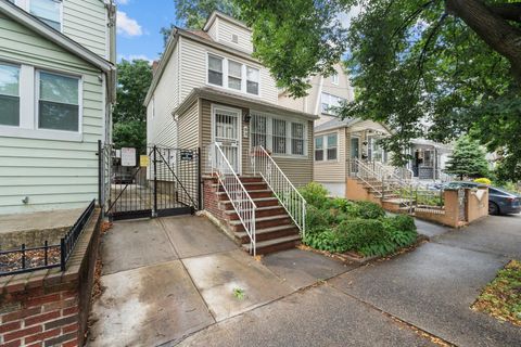 26-33 94th Street, East Elmhurst, NY 11369 - MLS#: 884846
