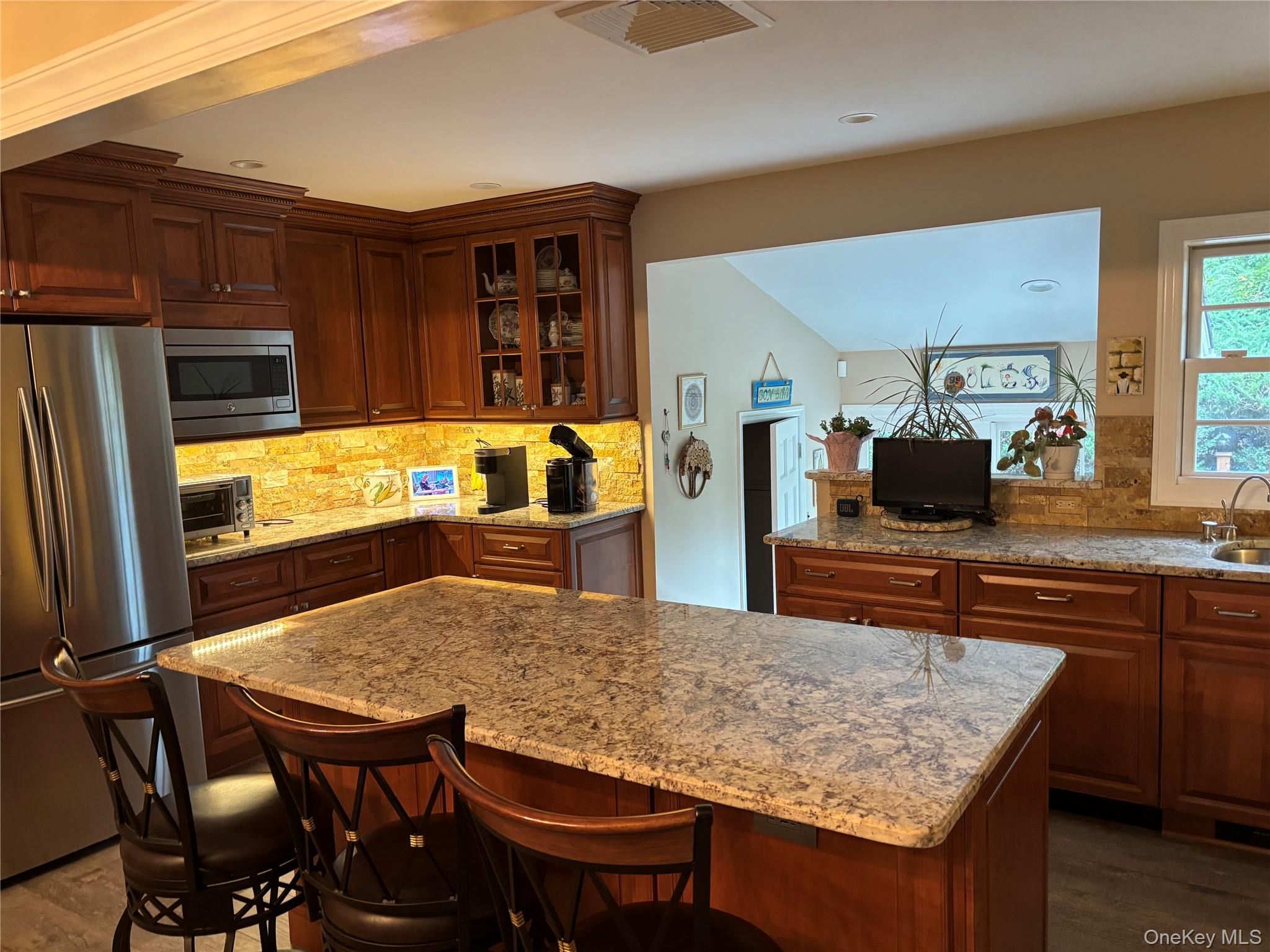 20 High Ridge Road