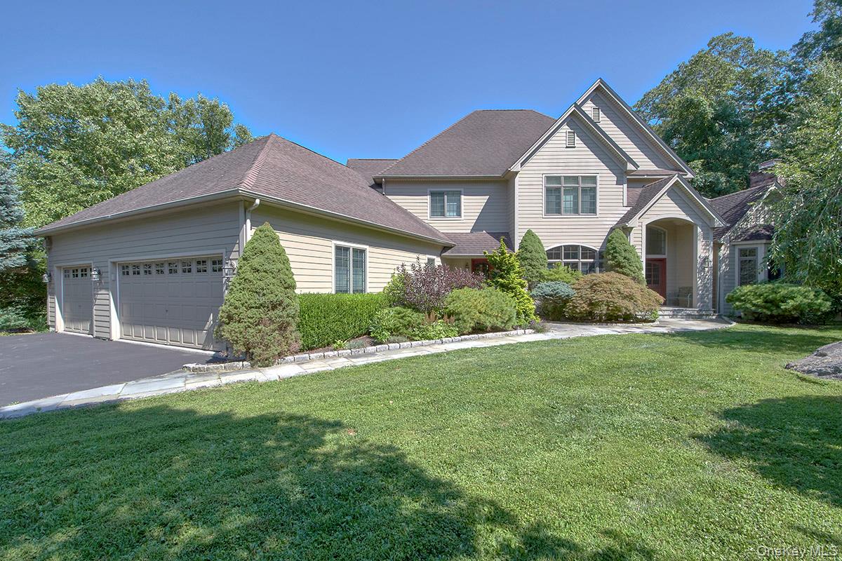 Brewster, New York 10509, United States, 5 Bedrooms Bedrooms, ,6 BathroomsBathrooms,Residential,Pending,199616