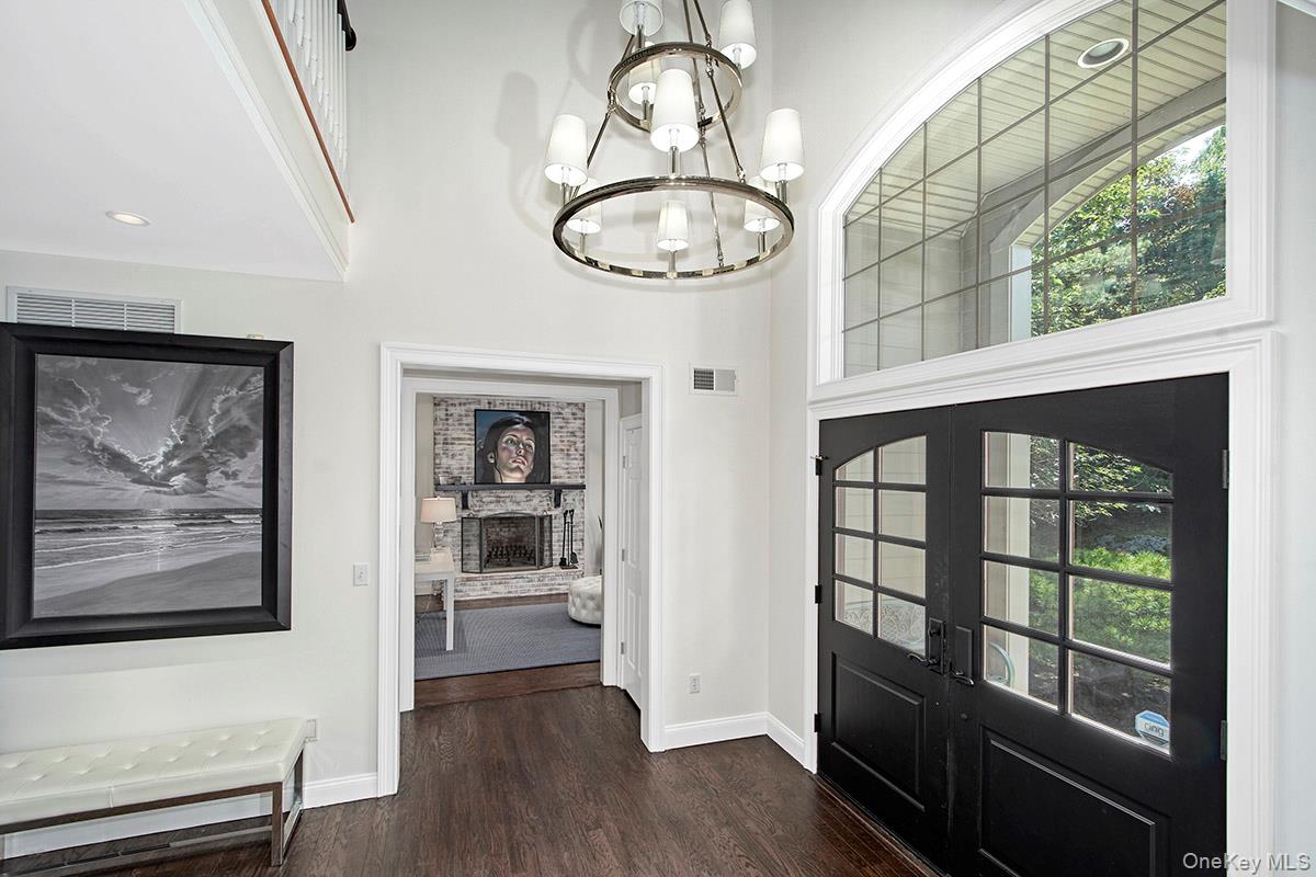 Brewster, New York 10509, United States, 5 Bedrooms Bedrooms, ,6 BathroomsBathrooms,Residential,Pending,199616