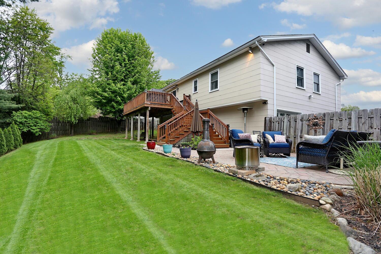78 S Lilburn Drive, Garnerville, New York image 30