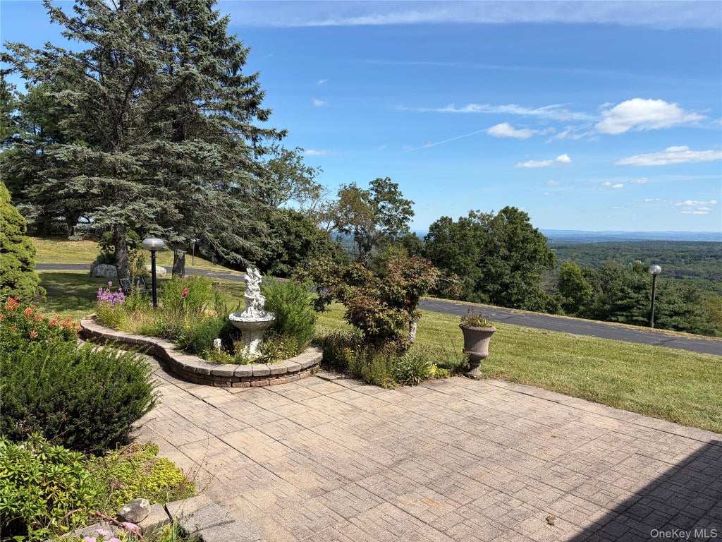 Photo of 25 Panorama Lane, Port Jervis, NY 12771 (MLS # 1063289)