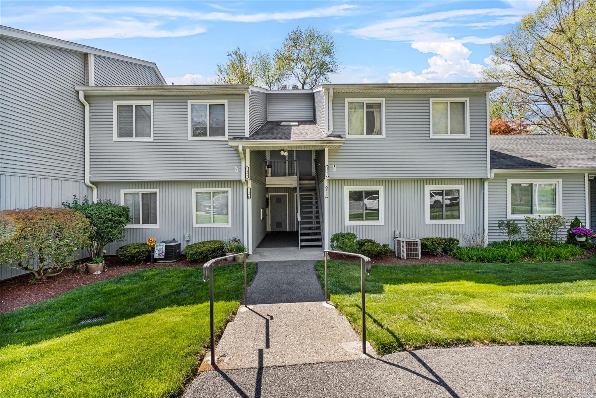156 Carriage Court #G, Yorktown Heights, New York image 1