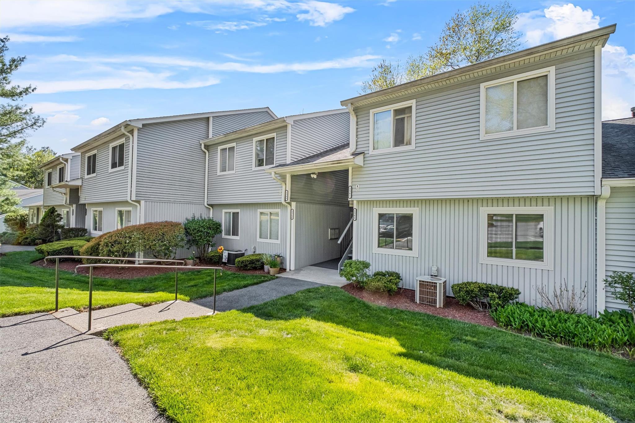156 Carriage Court #G, Yorktown Heights, New York image 2