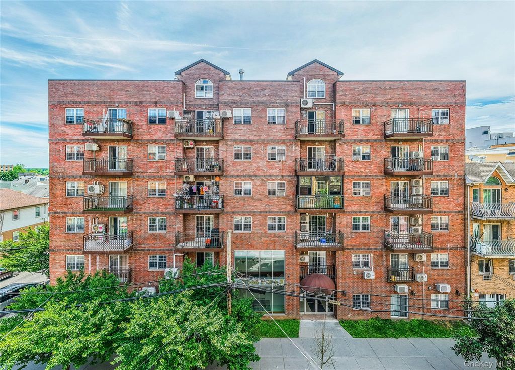 Photo of 14118 Cherry Avenue #2C, Flushing, NY 11355 (MLS # 1006621)