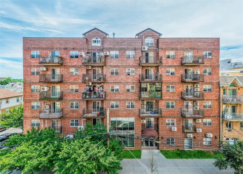 Condo For Sale - 14118 Cherry Avenue #2C<br/> Flushing, NY 11355