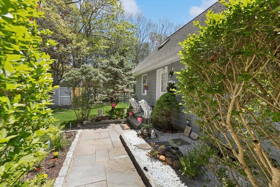 9 Cedar Dr Dr, East Hampton, New York image 7