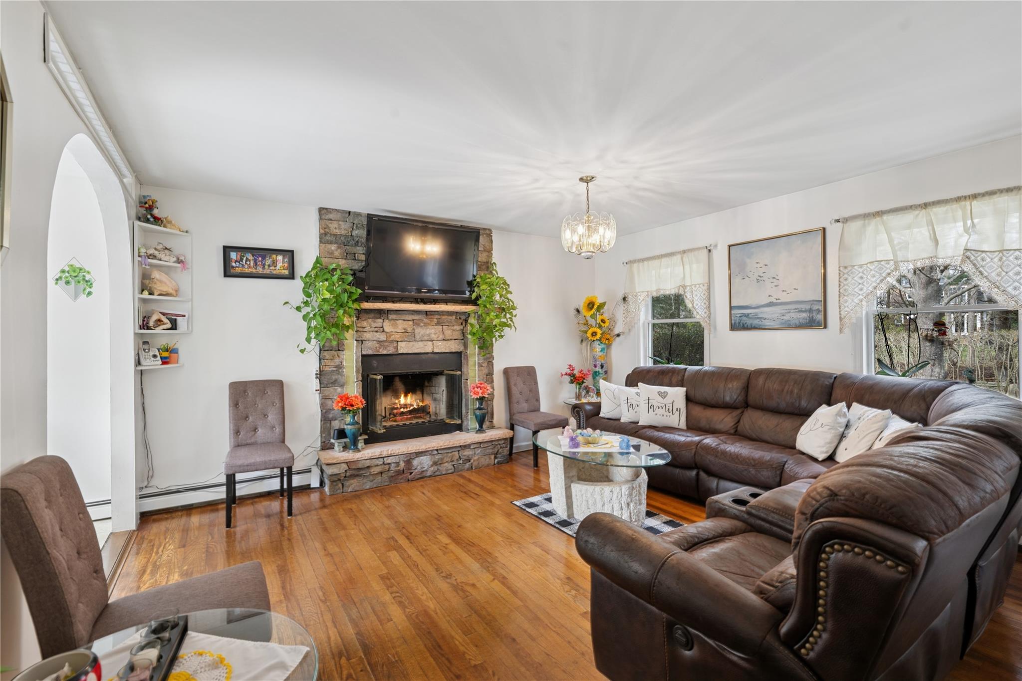 9 Cedar Dr Dr, East Hampton, New York image 6