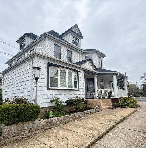 92 Wavecrest Street Valley Stream NY 11581