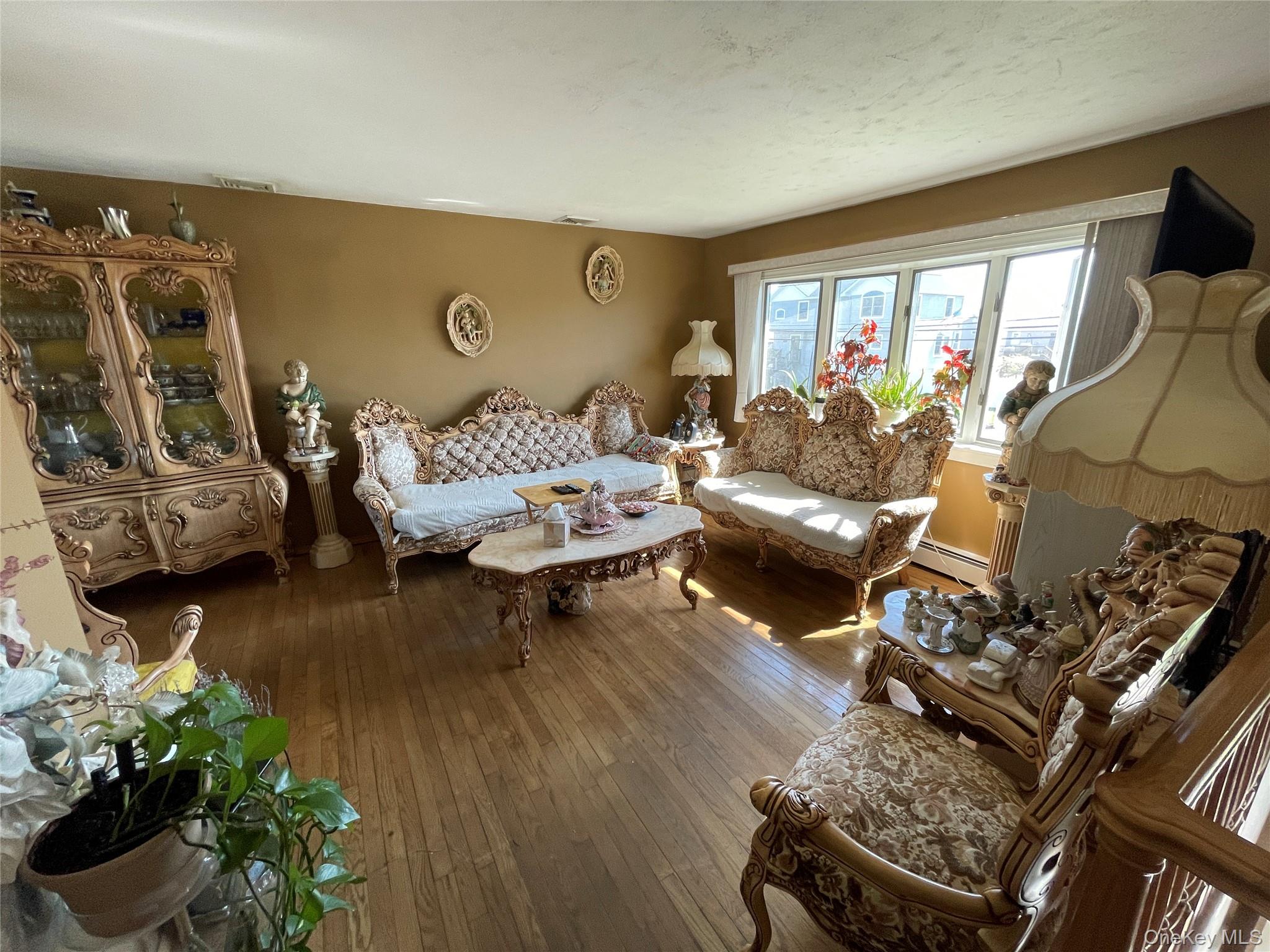 84 Surf Road