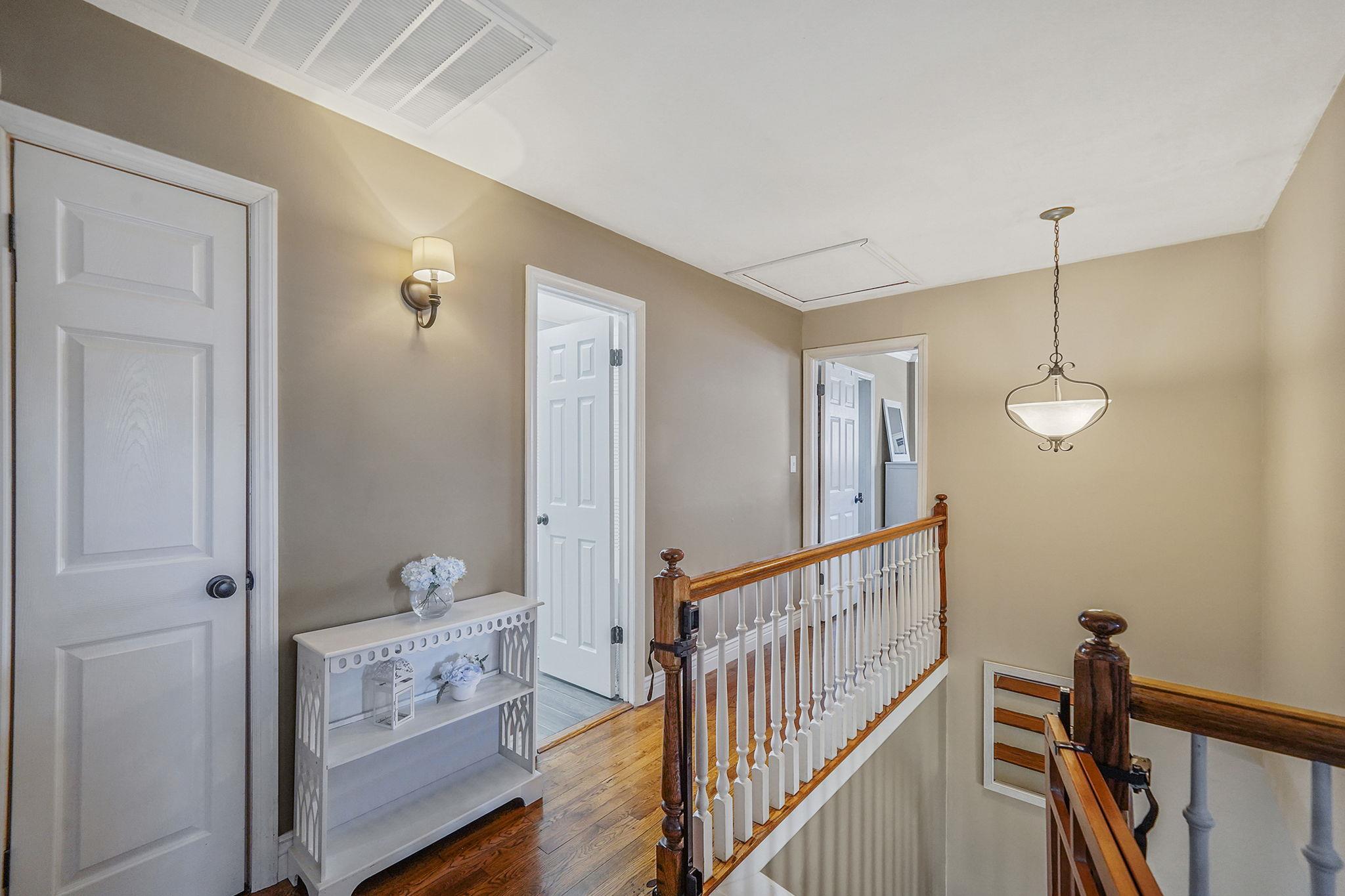 6 Lowery Avenue, Lake Grove, New York image 40