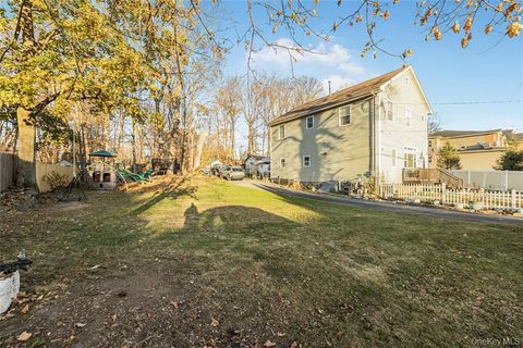 11 Grove Street Highland NY 12528