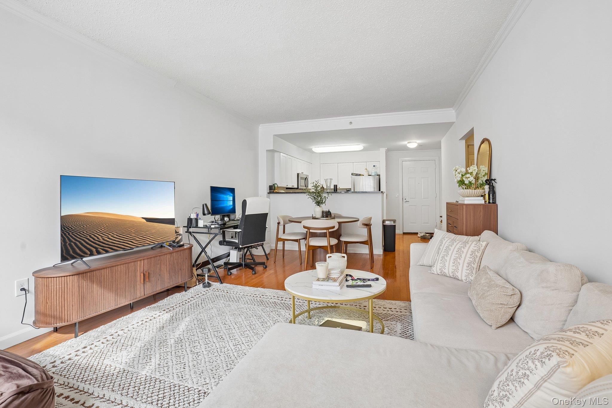 300 Mamaroneck Avenue 421
