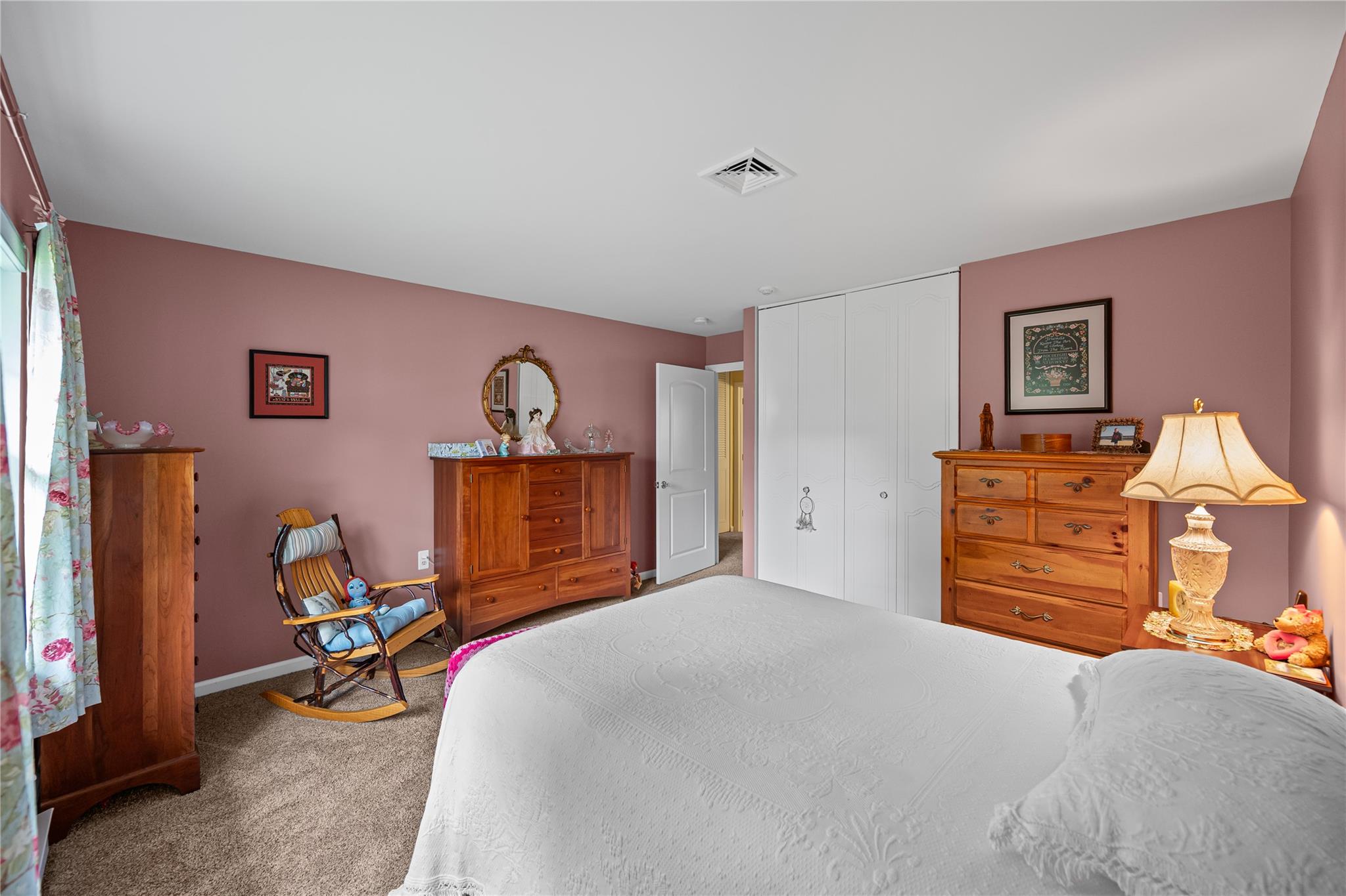 28 Trent Court #B, Ridge, New York image 17