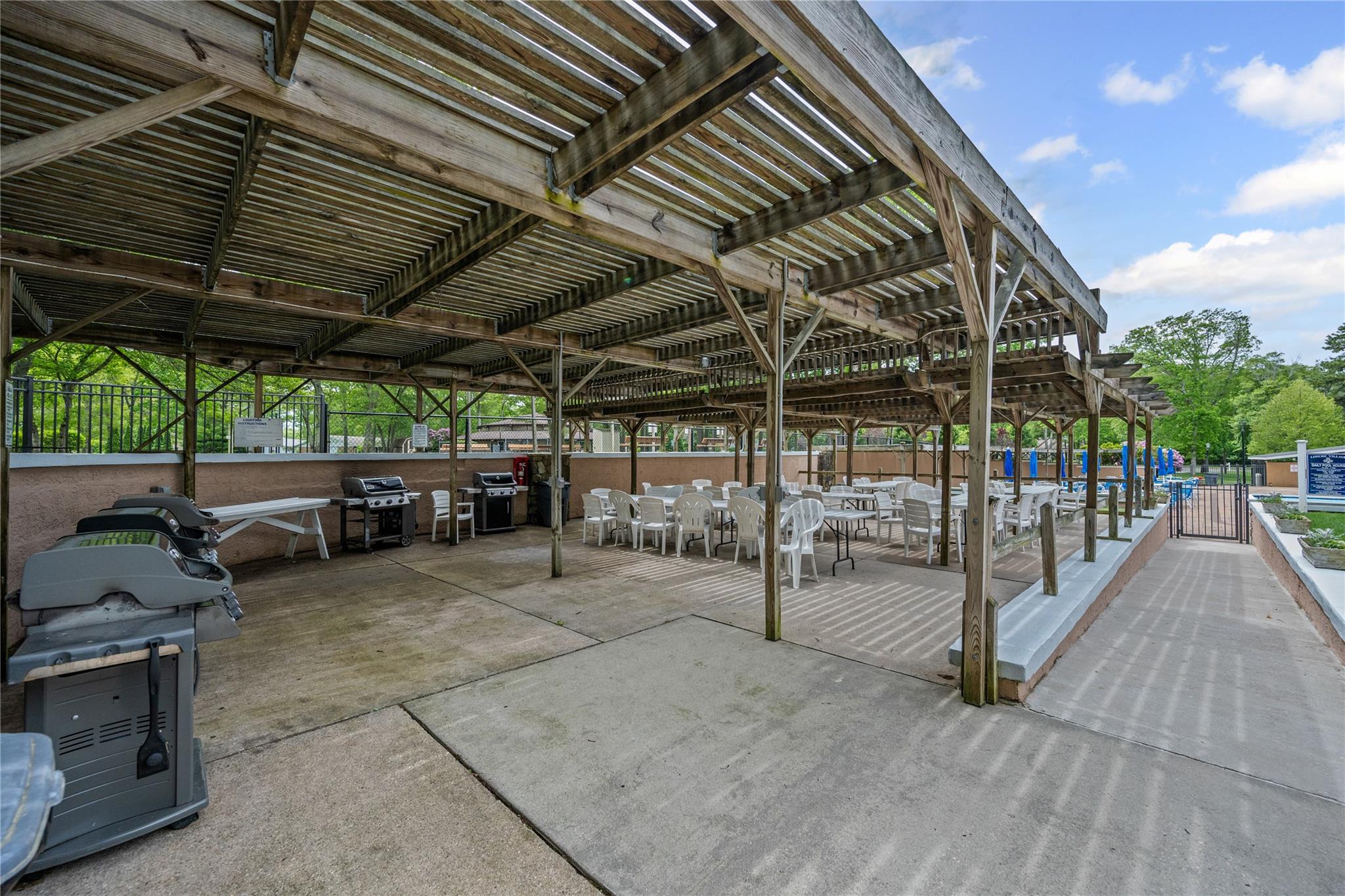 28 Trent Court #B, Ridge, New York image 29