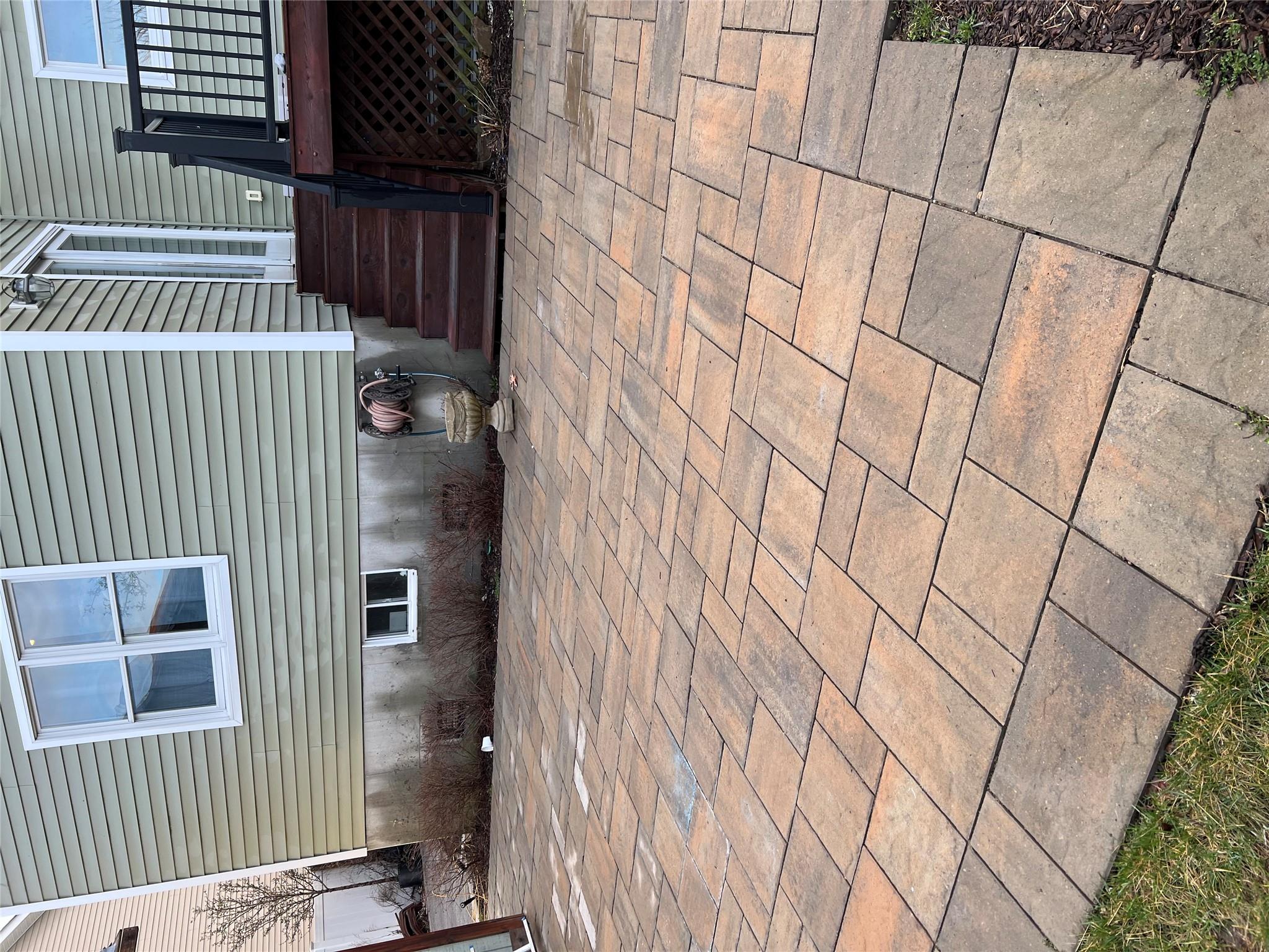 372 Rider Avenue, Patchogue, New York image 26