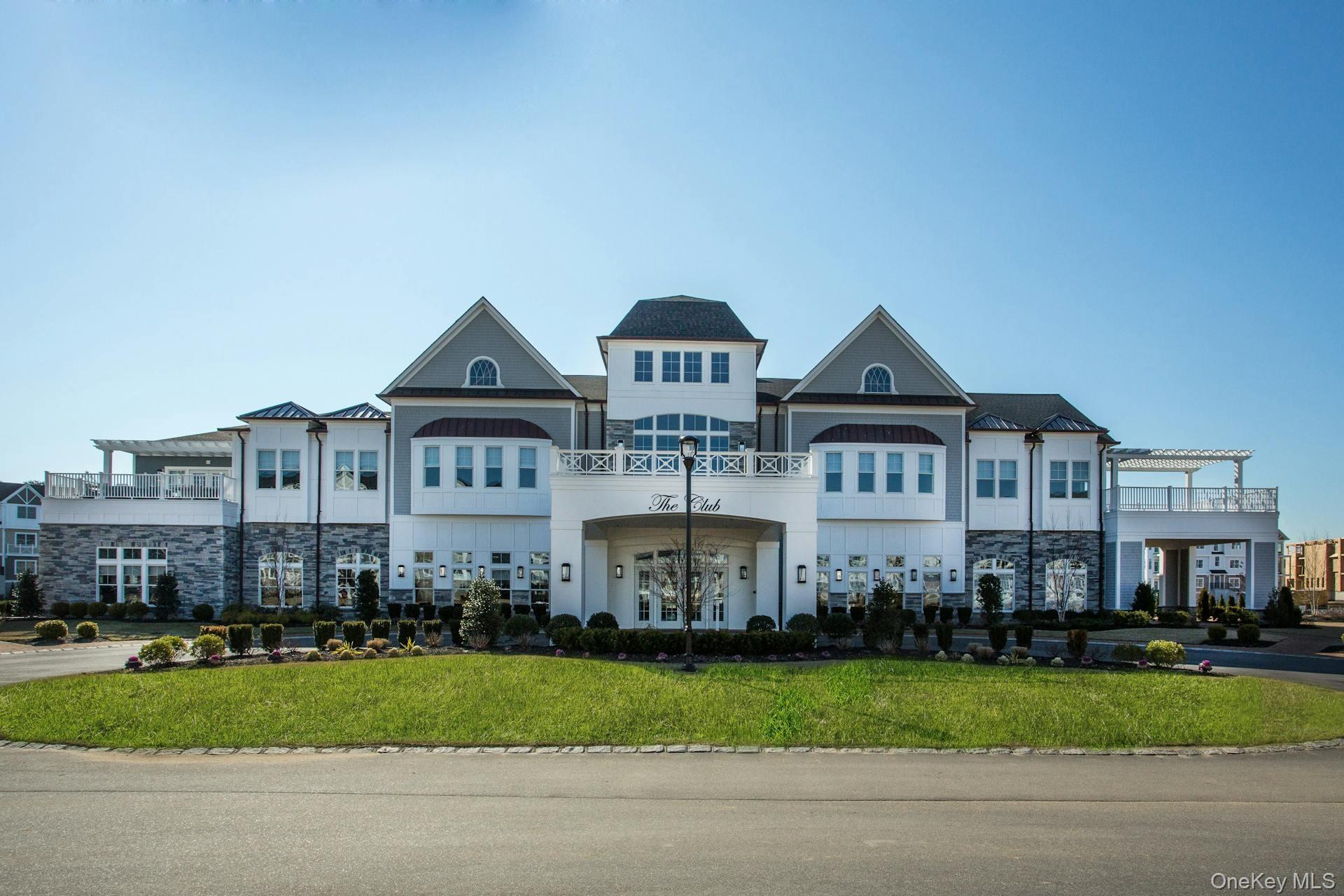 30101 Spruce Pond Circle