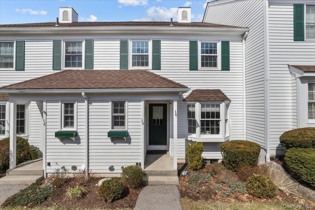 Photo of 119 Willow Court, Cross River, NY 10518 (MLS # 974989)