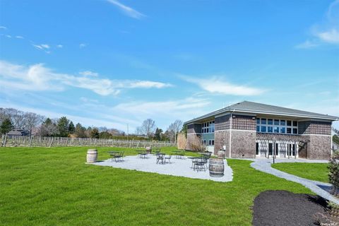 18910 Middle Road Cutchogue NY 11935