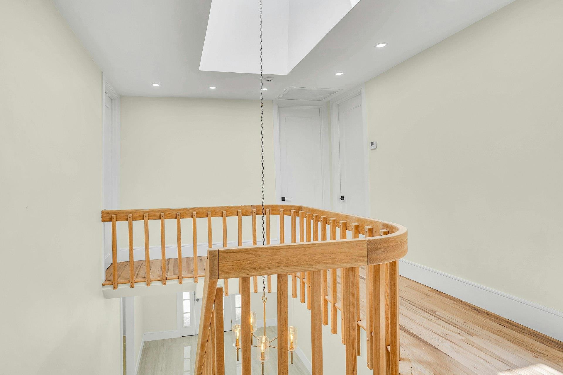 7 Mcculloch Drive, Dix Hills, New York image 9