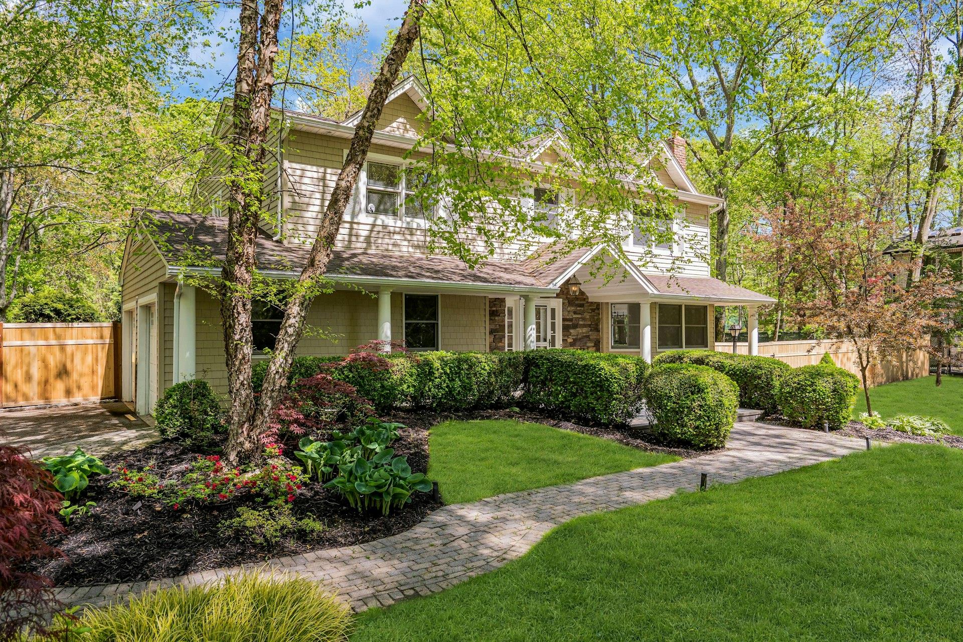 7 Mcculloch Drive, Dix Hills, New York image 4