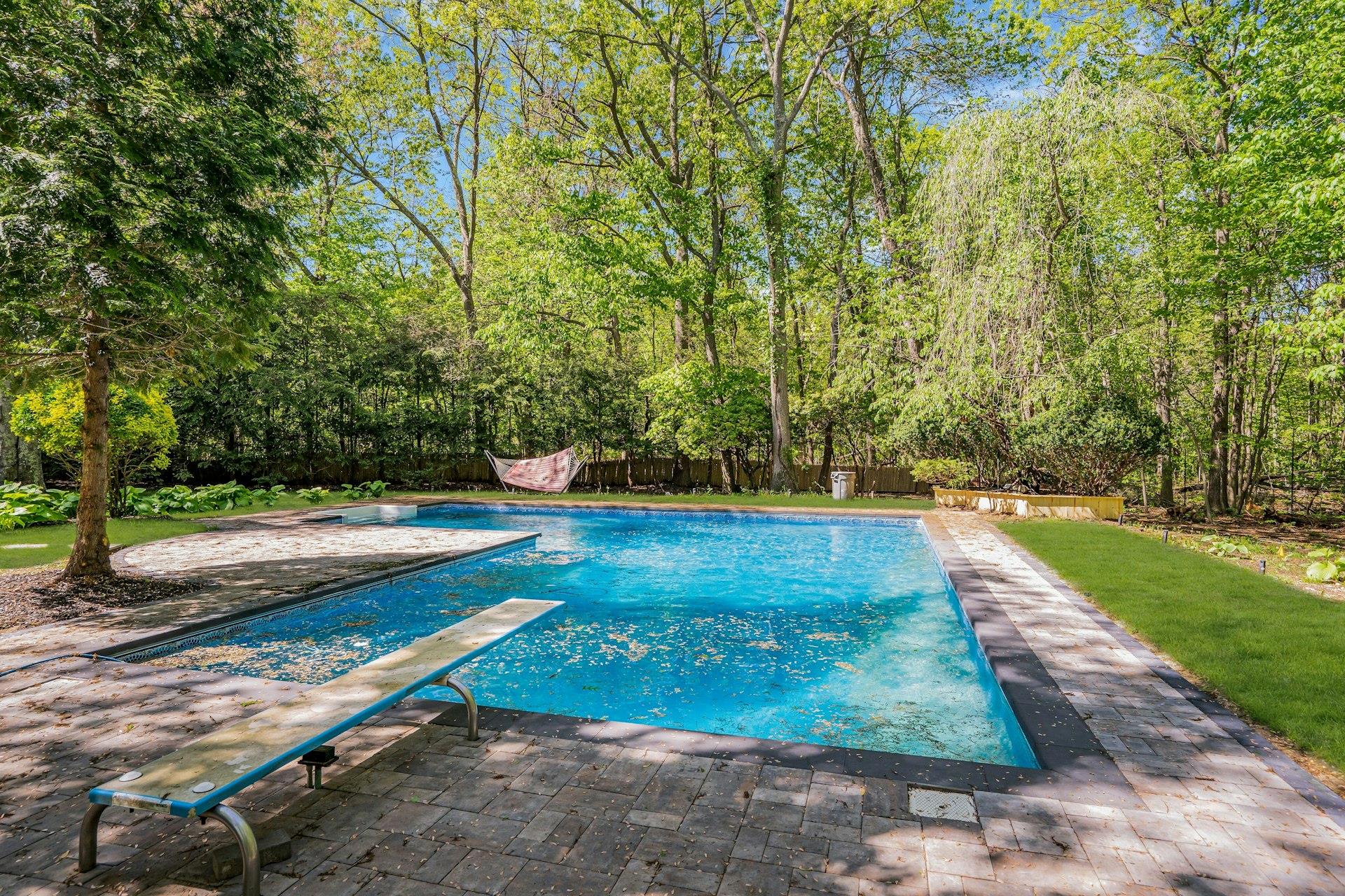 7 Mcculloch Drive, Dix Hills, New York image 44