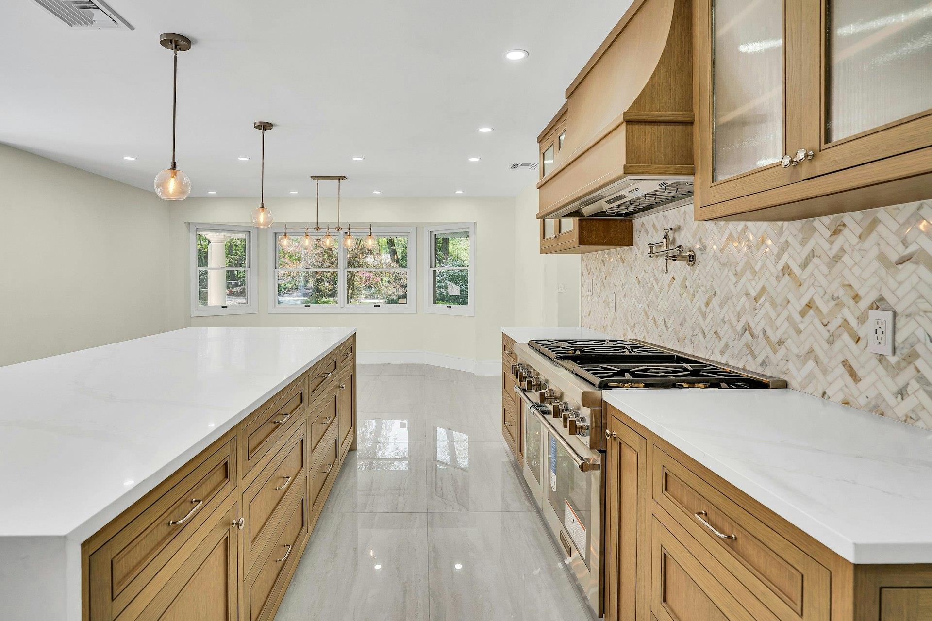 7 Mcculloch Drive, Dix Hills, New York image 16