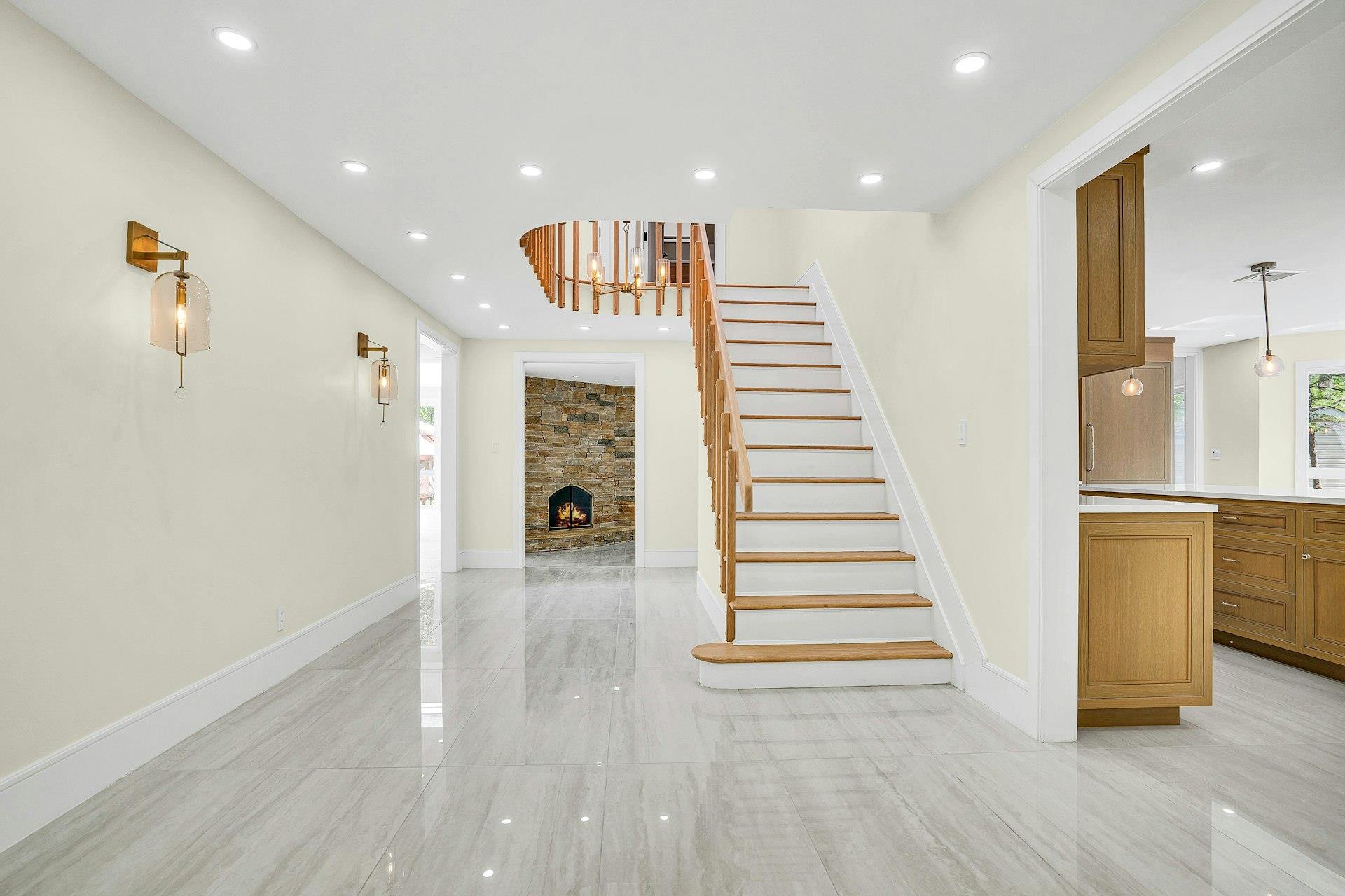7 Mcculloch Drive, Dix Hills, New York image 5