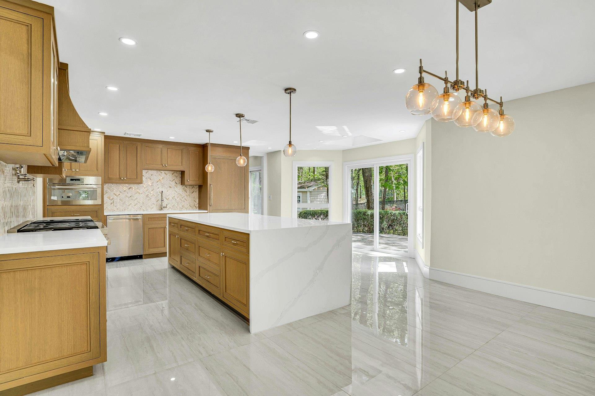 7 Mcculloch Drive, Dix Hills, New York image 10