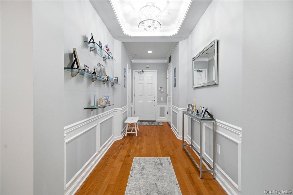 Photo of 77 Maple Avenue #100, Rockville Centre, NY 11570 (MLS # 1046800)